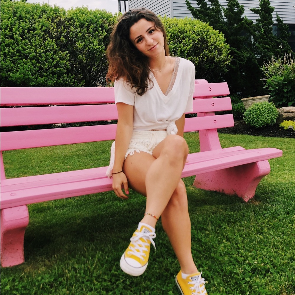 Meet your Posher, Salena